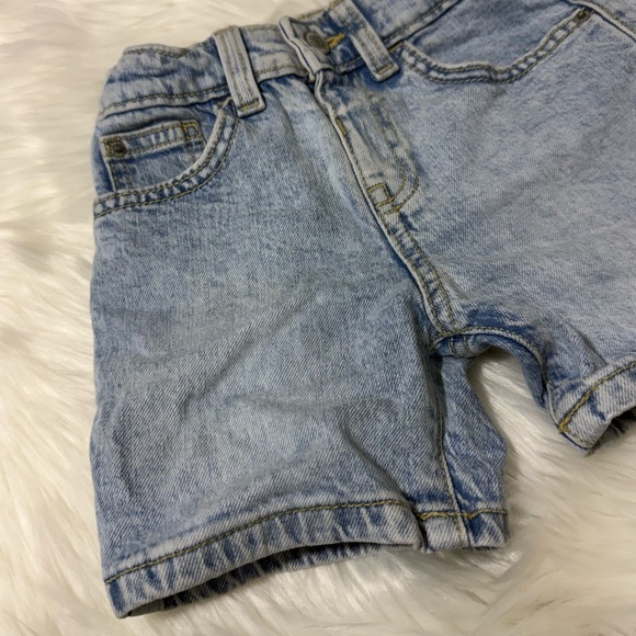 Cat & Jack Toddler Denim Shorts Size 2T in Light Wash - Picture 5 of 11
